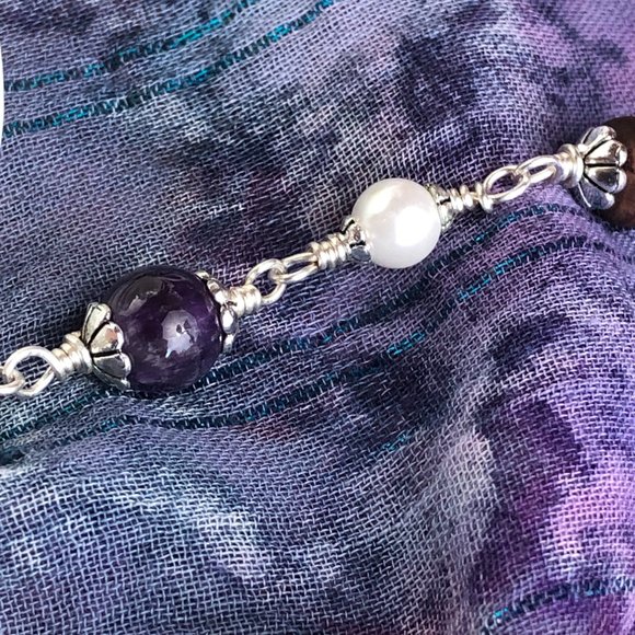 31 3/4"berry Tulasi with pearl (gemstone for the Moon) and amethyst (Saturn) - Picture 5 of 11